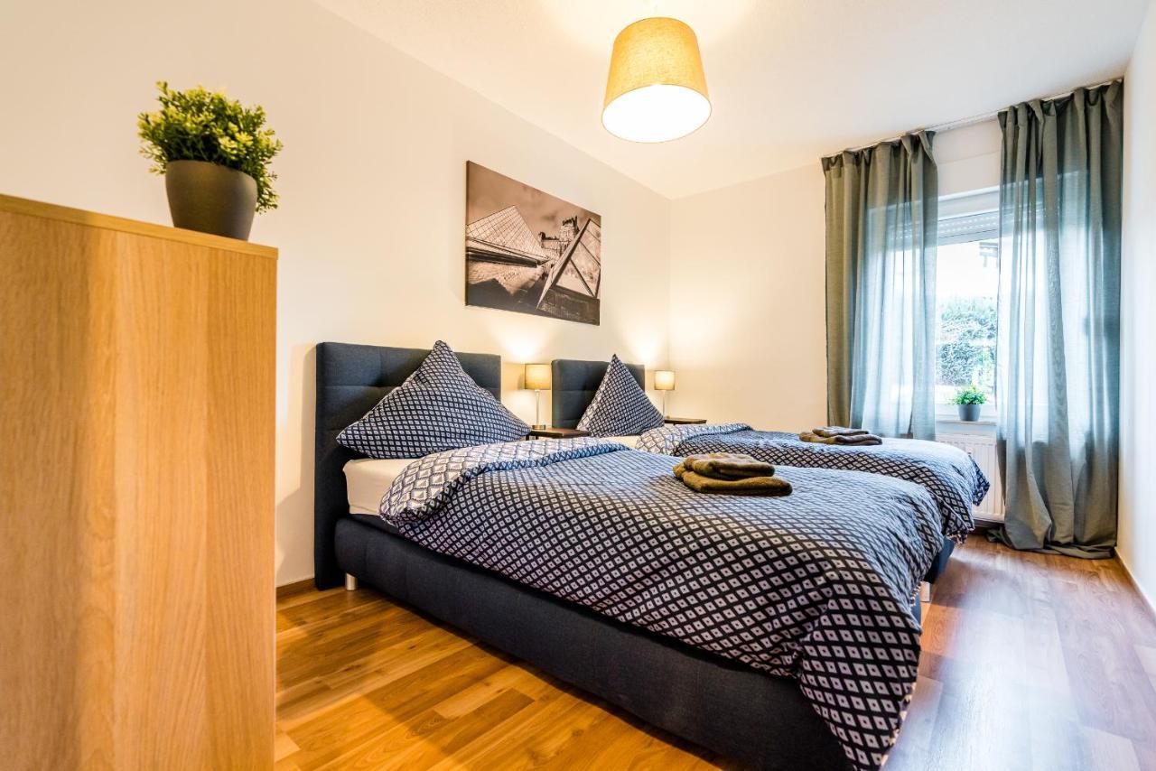 Comodo Apartments Solingen Exterior foto